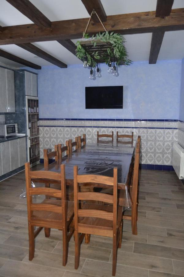 El Capricho De Los Carrascos Juarros de Voltoya ภายนอก รูปภาพ