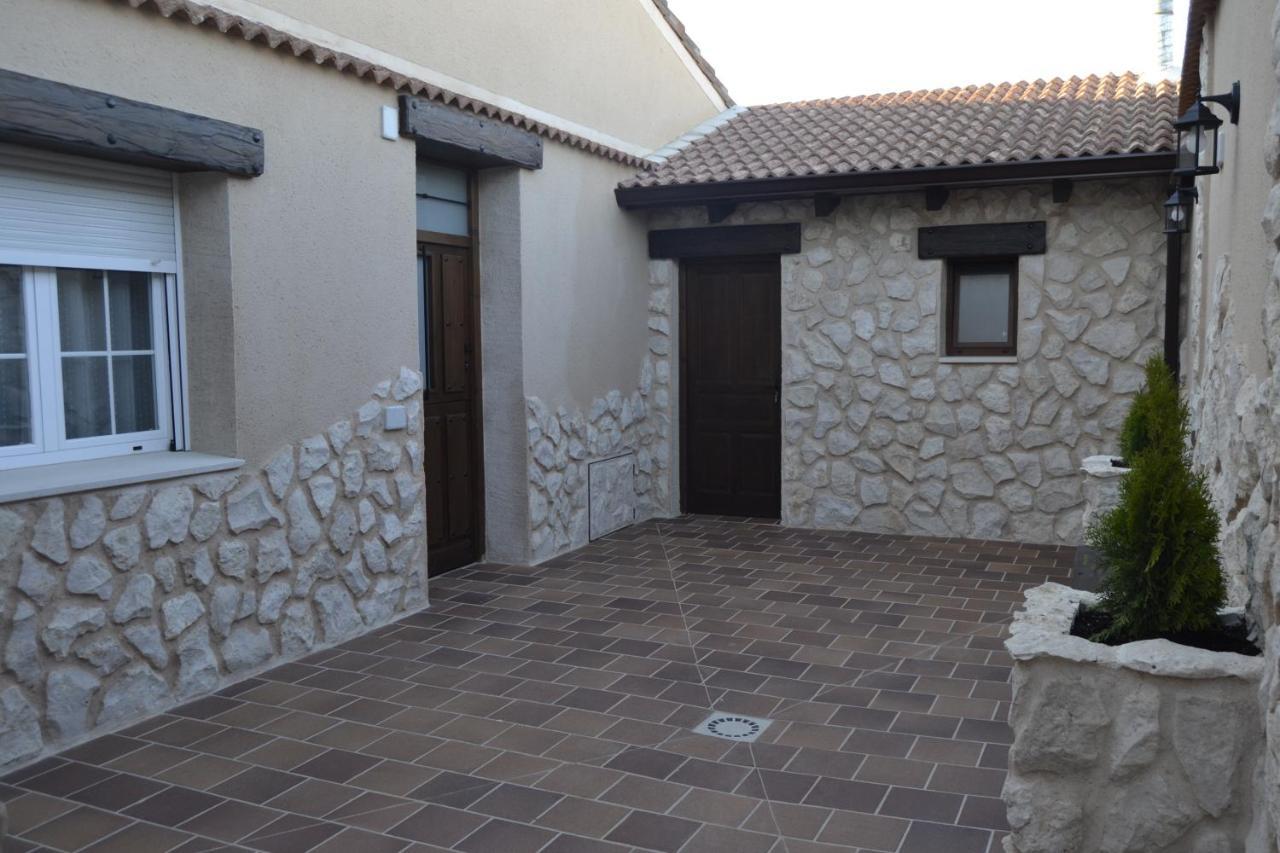 El Capricho De Los Carrascos Juarros de Voltoya ภายนอก รูปภาพ