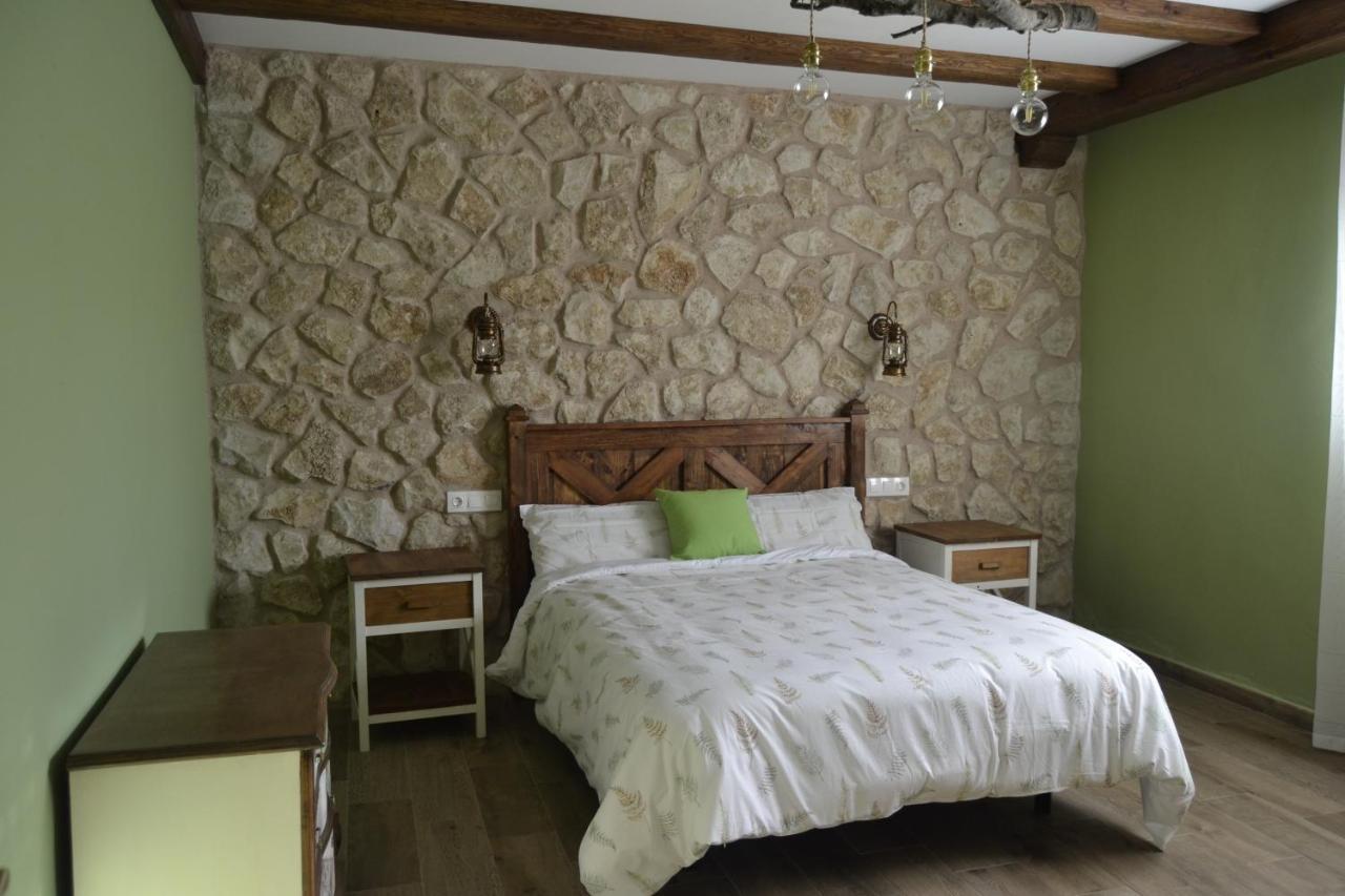 El Capricho De Los Carrascos Juarros de Voltoya ภายนอก รูปภาพ