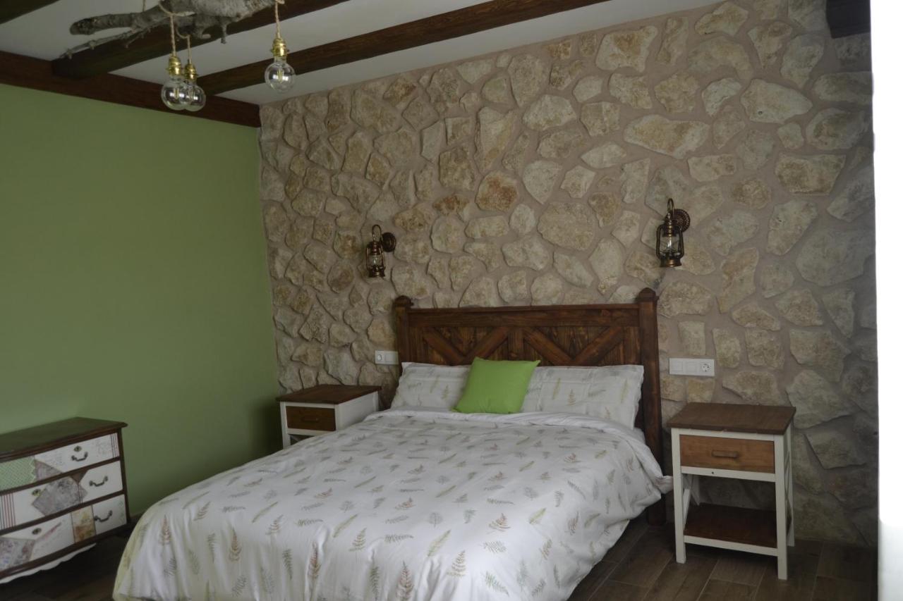 El Capricho De Los Carrascos Juarros de Voltoya ภายนอก รูปภาพ